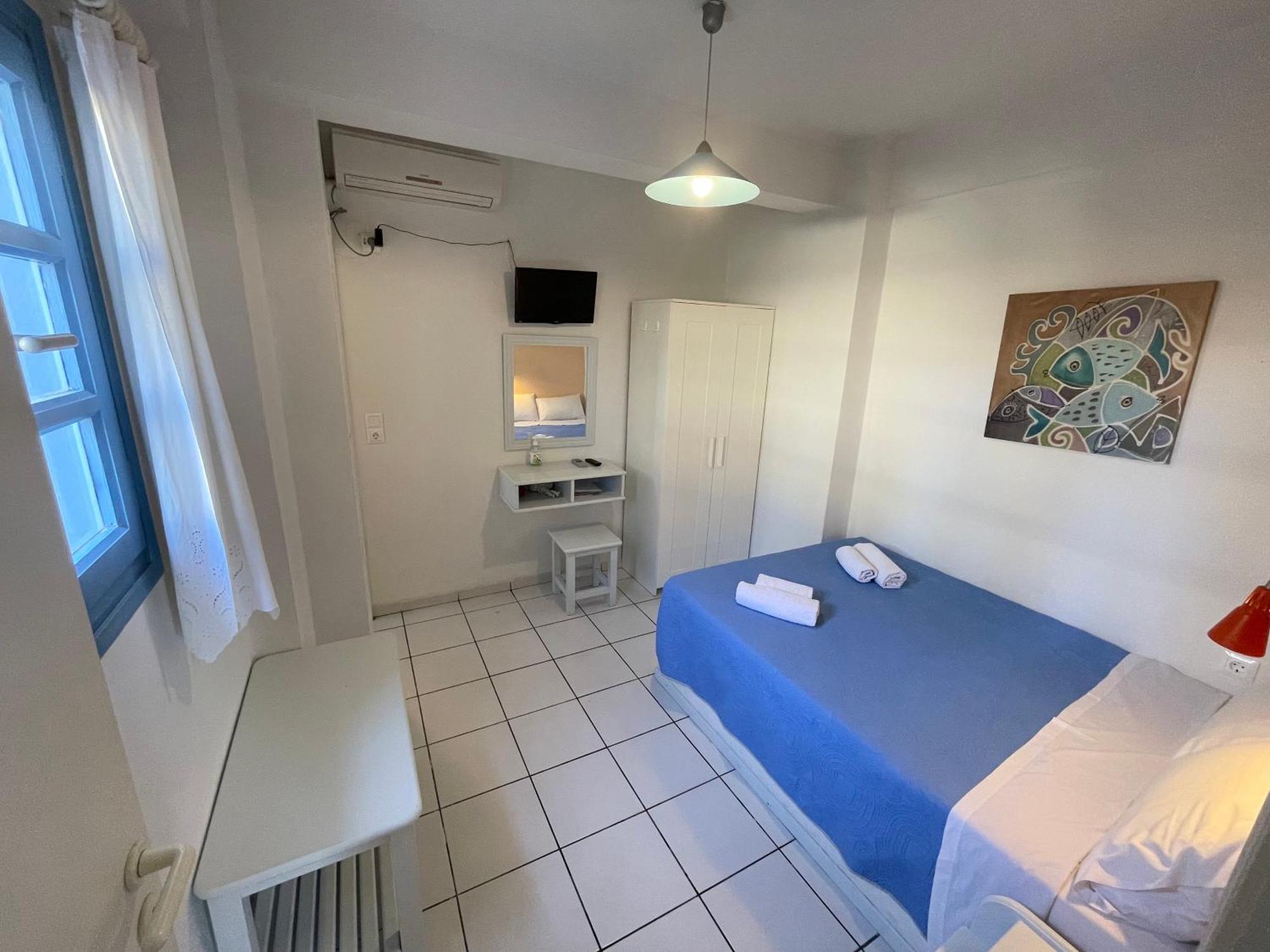 Asterias Mini Coastal Apartments Perivolos  Exterior photo